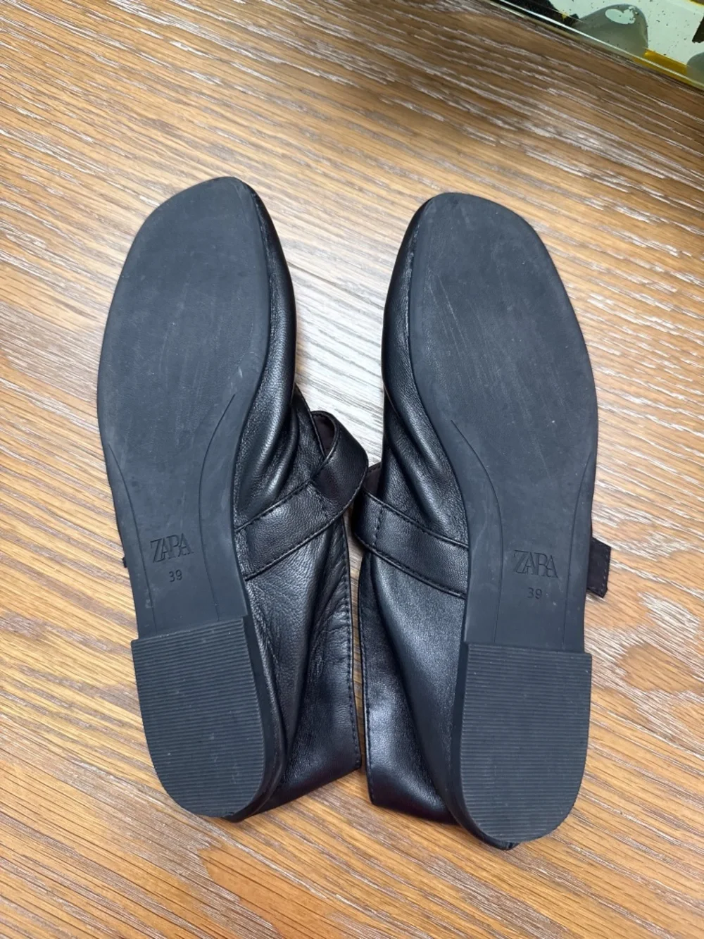 Zara leather buckle ballet flats - 8.5 (39)